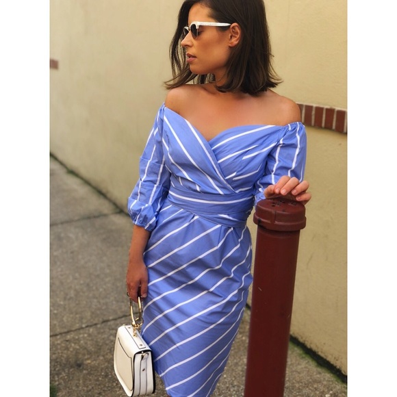 🆕Blair Blue Striped Off the Shoulder Midi Dress - Picture 6 of 6